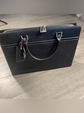 Toscano Italy VTG Black Leather Embossed Texture Attaché Briefcase Laptop Bag